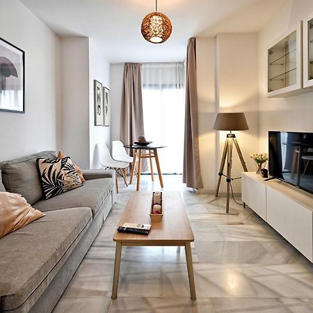 Love Rent4 Malaga Rene Exterior foto